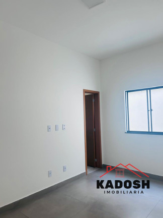 Imagem Casa com 3 Quartos para Alugar, 187 m² em Registro - Feira De Santana