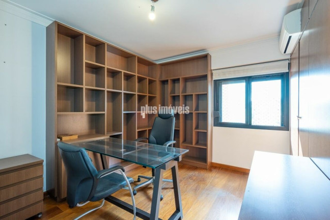 Imagem Apartamento com 3 Quartos à Venda, 191 m² em Pinheiros - São Paulo Imagem Apartamento com 3 Quartos à Venda, 191 m² em Pinheiros - São Paulo