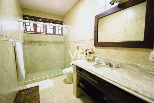 Imagem Casa com 4 Quartos à Venda, 232 m² em Carlos Guinle - Teresópolis