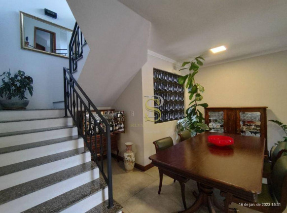 Imagem Casa com 3 Quartos à Venda, 260 m² em Vila Petrópolis - Atibaia Imagem Casa com 3 Quartos à Venda, 260 m² em Vila Petrópolis - Atibaia