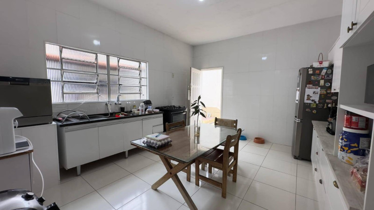 Imagem Casa com 3 Quartos à Venda, 178 m² em Vila Caiçara - Praia Grande Imagem Casa com 3 Quartos à Venda, 178 m² em Vila Caiçara - Praia Grande