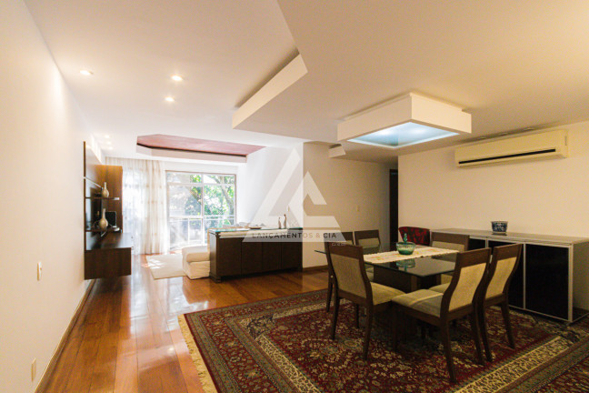 Imagem Apartamento com 3 Quartos à Venda, 121 m² em Tijuca - Rio De Janeiro Imagem Apartamento com 3 Quartos à Venda, 121 m² em Tijuca - Rio De Janeiro