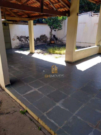 Imagem Casa com 3 Quartos à Venda, 290 m² em Setor Bueno - Goiânia Imagem Casa com 3 Quartos à Venda, 290 m² em Setor Bueno - Goiânia