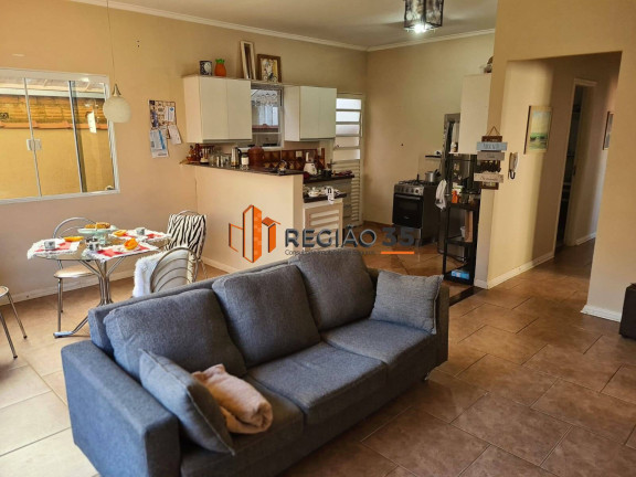 Imagem Casa com 3 Quartos à Venda, 130 m² em Santa Teresa - Poços De Caldas