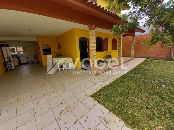 Imagem Casa com 5 Quartos à Venda, em Nova Tramandaí - Tramandai Imagem Casa com 5 Quartos à Venda, em Nova Tramandaí - Tramandai