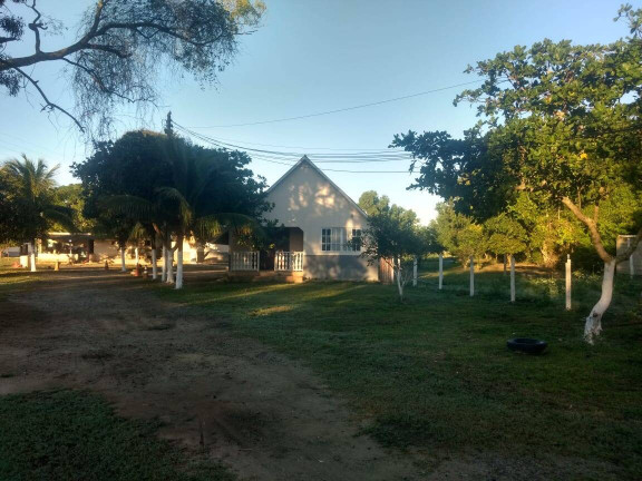 Imagem Chácara com 20 Quartos à Venda, 90 m² em Aterrado Do Imburo - Macaé