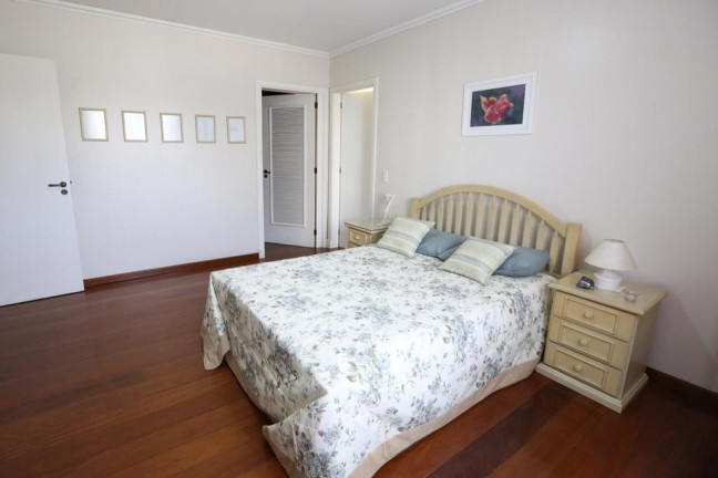Imagem Casa com 4 Quartos à Venda, 290 m² em Sarandi - Porto Alegre