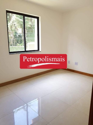 Imagem Apartamento com 2 Quartos à Venda,  em Quitandinha - Petrópolis