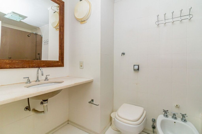 Imagem Apartamento com 3 Quartos à Venda, 127 m² em Boa Vista - Porto Alegre Imagem Apartamento com 3 Quartos à Venda, 127 m² em Boa Vista - Porto Alegre