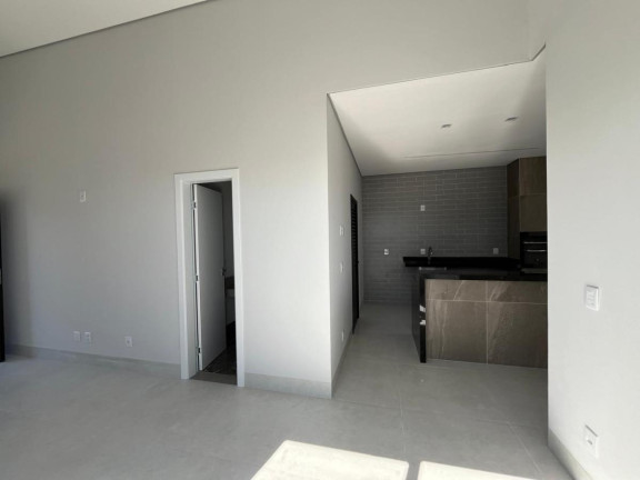 Imagem Casa com 3 Quartos à Venda, 250 m² em Condomínio Primor Das Torres - Cuiabá