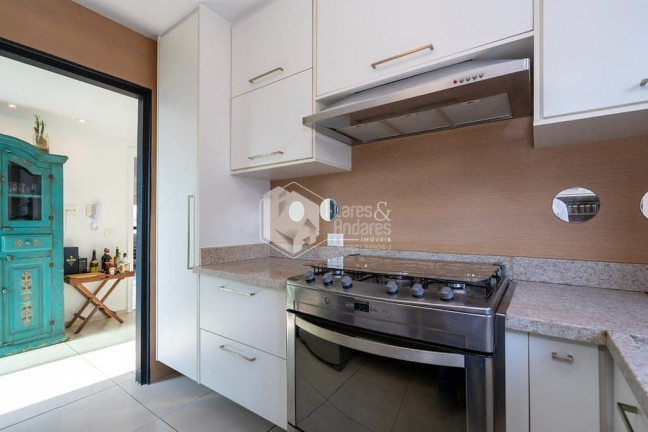 Imagem Imóvel com 3 Quartos à Venda, 184 m² em Vila Suzana - São Paulo Imagem Imóvel com 3 Quartos à Venda, 184 m² em Vila Suzana - São Paulo
