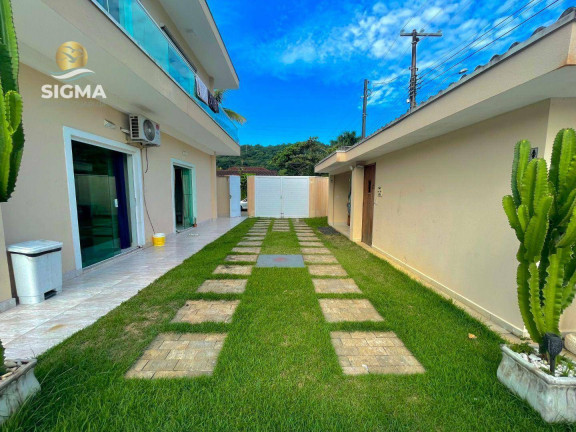 Imagem Casa com 6 Quartos à Venda, 379 m² em Jardim Albamar - Guarujá Imagem Casa com 6 Quartos à Venda, 379 m² em Jardim Albamar - Guarujá