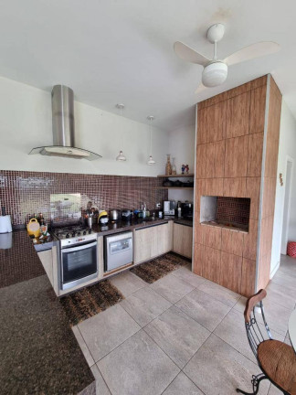 Imagem Casa de Condomínio com 3 Quartos à Venda, 1.600 m² em Condomínio Village Araçoiaba - Araçoiaba Da Serra Imagem Casa de Condomínio com 3 Quartos à Venda, 1.600 m² em Condomínio Village Araçoiaba - Araçoiaba Da Serra