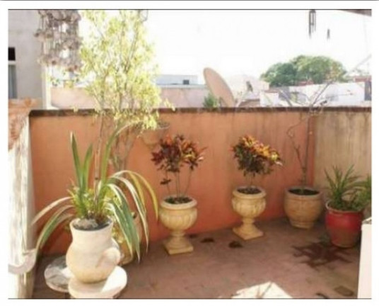Imagem Casa com 3 Quartos à Venda, 387 m² em Centro - Tatuí