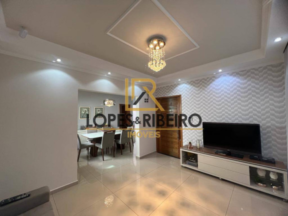 Casa com 3 Quartos à Venda, 250 m² em Jardim Regina - Botucatu