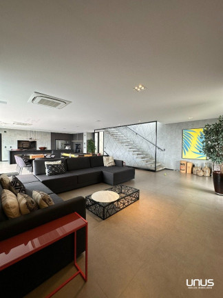 Imagem Casa de Condomínio com 3 Quartos à Venda, 510 m² em Cacupé - Florianópolis