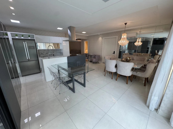 Imagem Apartamento com 4 Quartos à Venda, 182 m² em Meia Praia - Itapema