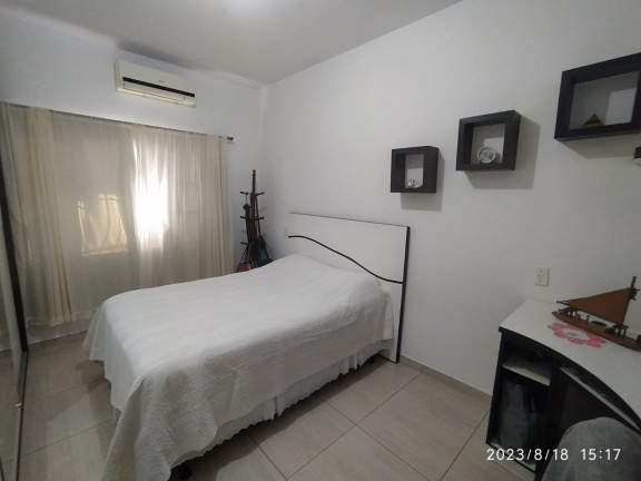 Imagem Casa com 3 Quartos à Venda, 190 m² em Boa Vista - Joinville