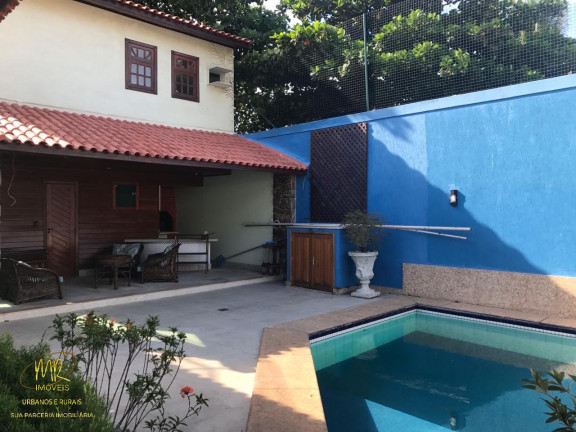 Imagem Casa com 4 Quartos à Venda, 220 m² em Horto Municipal - Campos Dos Goytacazes Imagem Casa com 4 Quartos à Venda, 220 m² em Horto Municipal - Campos Dos Goytacazes