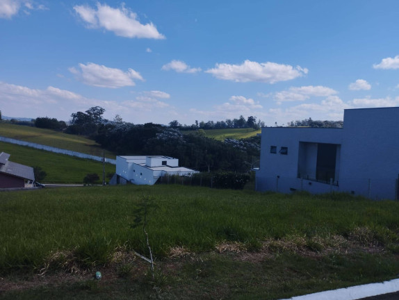 Terreno à Venda, 600 m² em Curitibanos - Bragança Paulista