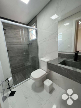 Imagem Imóvel com 3 Quartos à Venda, 130 m² em Gonzaga - Santos Imagem Imóvel com 3 Quartos à Venda, 130 m² em Gonzaga - Santos