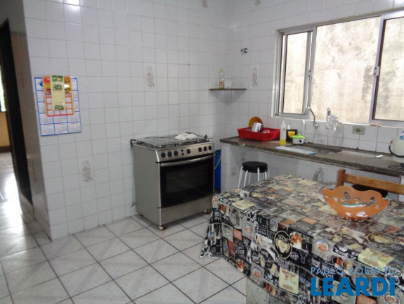 Imagem Casa com 5 Quartos à Venda, 180 m² em Jardim Monções - Santo André Imagem Casa com 5 Quartos à Venda, 180 m² em Jardim Monções - Santo André