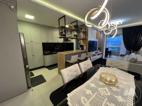Imagem Apartamento com 2 Quartos à Venda, 85 m² em Meia Praia - Itapema Imagem Apartamento com 2 Quartos à Venda, 85 m² em Meia Praia - Itapema