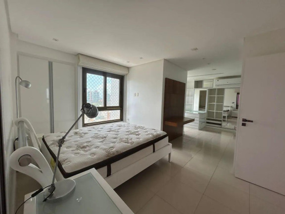 Imagem Apartamento com 3 Quartos à Venda, 200 m² em Ondina - Salvador