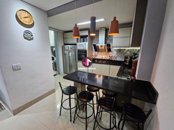 Imagem Imóvel com 3 Quartos à Venda, 90 m² em Jardim Santa Amália - Cuiabá