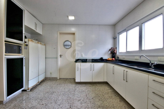 Imagem Casa de Condomínio com 5 Quartos à Venda, 450 m² em Tamboré - Santana De Parnaíba Imagem Casa de Condomínio com 5 Quartos à Venda, 450 m² em Tamboré - Santana De Parnaíba