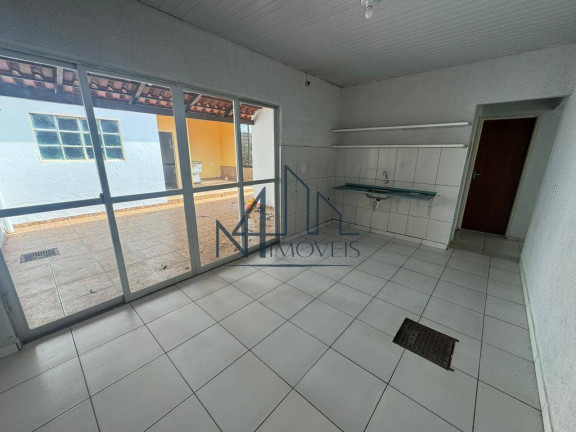 Imagem Casa de Condomínio com 4 Quartos à Venda, 220 m² em Condomínio Amin Camargo - Goiânia
