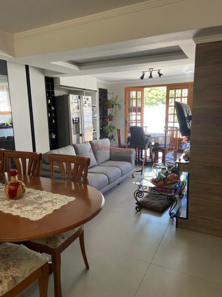 Imagem Casa com 4 Quartos à Venda, 275 m² em Nossa Senhora De Fátima - Santa Maria Imagem Casa com 4 Quartos à Venda, 275 m² em Nossa Senhora De Fátima - Santa Maria
