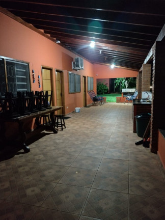 Imagem Imóvel com 2 Quartos à Venda, 300 m² em área Rural De Iacanga - Iacanga Imagem Imóvel com 2 Quartos à Venda, 300 m² em área Rural De Iacanga - Iacanga