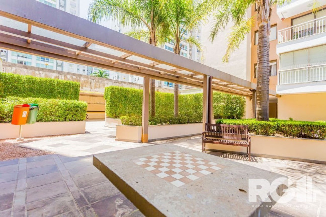 Imagem Apartamento com 2 Quartos à Venda, 85 m² em Passo Da Areia - Porto Alegre Imagem Apartamento com 2 Quartos à Venda, 85 m² em Passo Da Areia - Porto Alegre
