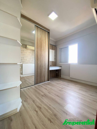 Imagem Apartamento com 3 Quartos à Venda, 127 m² em Pompéia - Santos