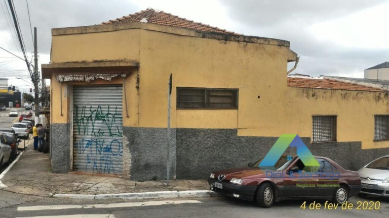 Sala Comercial à Venda, 200 m² em Vila Moraes - São Paulo