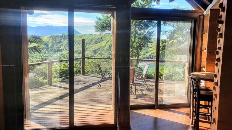 Imagem Casa com 3 Quartos à Venda, 360 m² em Toque Toque Grande - São Sebastião