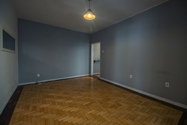 Imagem Imóvel com 3 Quartos à Venda, 88 m² em Bom Fim - Porto Alegre Imagem Imóvel com 3 Quartos à Venda, 88 m² em Bom Fim - Porto Alegre