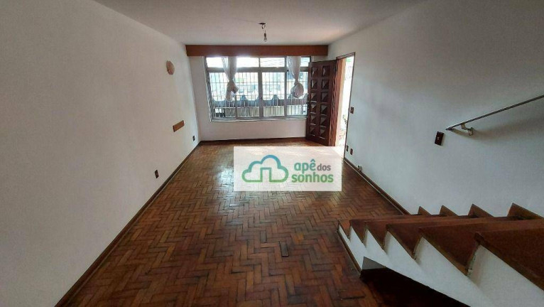 Casa com 3 Quartos para Alugar, 244 m² em Vila Ipojuca - São Paulo