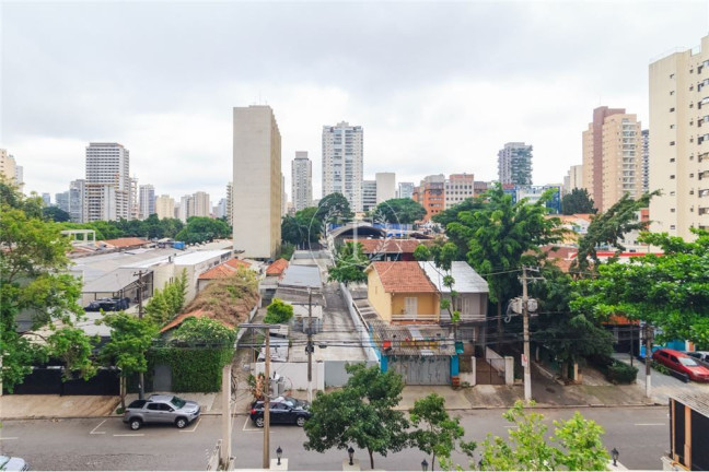 Imagem Apartamento com 2 Quartos à Venda, 68 m² em Vila Olímpia - São Paulo
