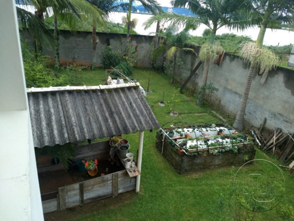 Imagem Casa com 4 Quartos à Venda, 300 m² em Ponta De Baixo - São José Imagem Casa com 4 Quartos à Venda, 300 m² em Ponta De Baixo - São José