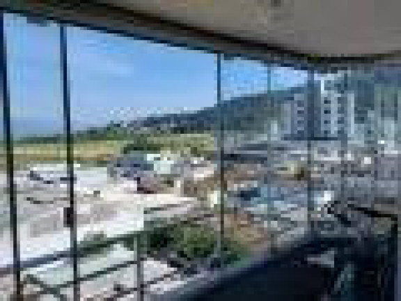 Apartamento com 2 Quartos à Venda, 70 m² em Carvoeira - Florianópolis
