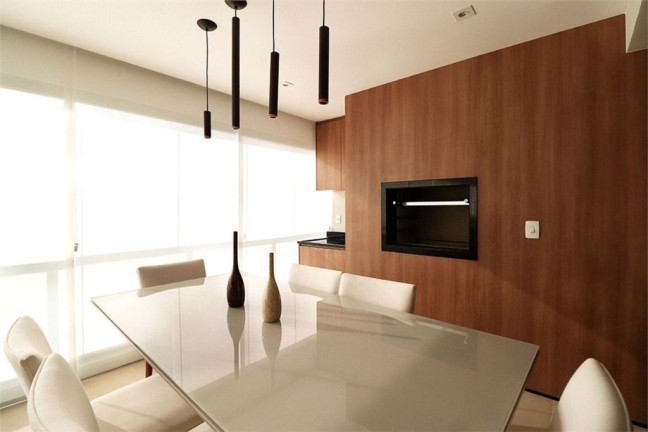 Imagem Apartamento com 2 Quartos à Venda, 118 m² em Pinheiros - São Paulo Imagem Apartamento com 2 Quartos à Venda, 118 m² em Pinheiros - São Paulo