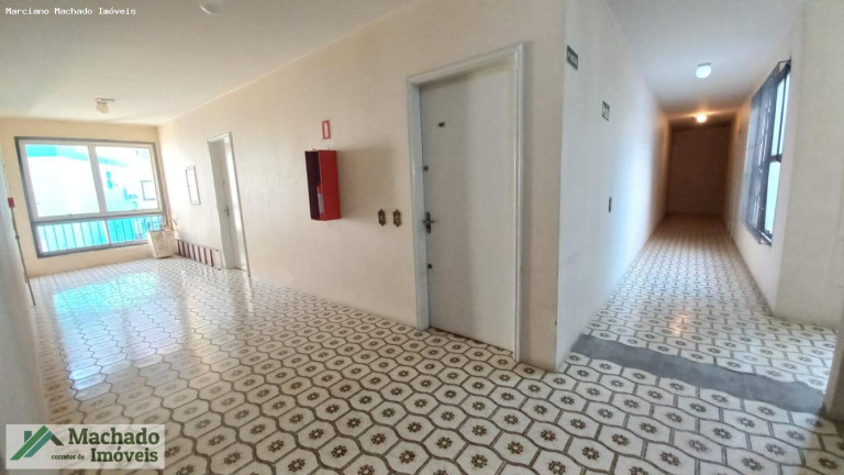 Imagem Apartamento com 3 Quartos à Venda, 128 m² em Centro - Santa Maria