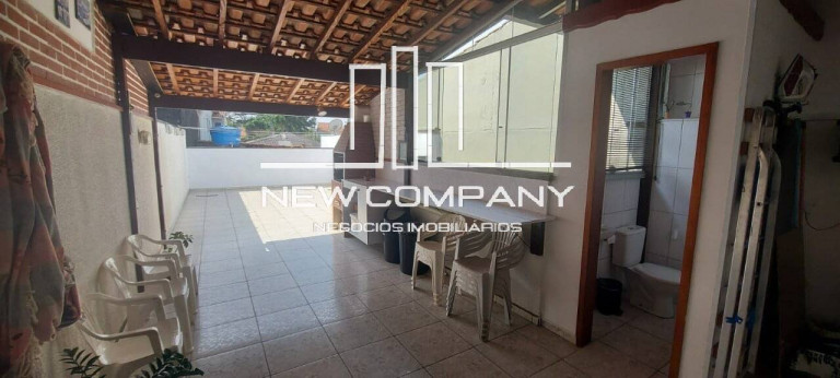 Imagem Apartamento com 2 Quartos à Venda, em Parque Jaçatuba - Santo André Imagem Apartamento com 2 Quartos à Venda, em Parque Jaçatuba - Santo André