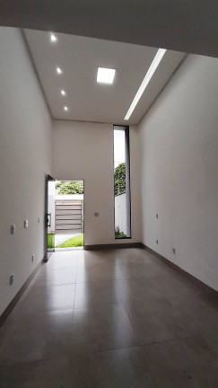 Imagem Casa com 3 Quartos à Venda, 110 m² em Goiânia