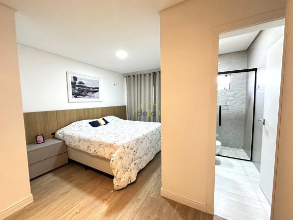 Imagem Casa com 3 Quartos à Venda, 148 m² em Saguaçu - Joinville Imagem Casa com 3 Quartos à Venda, 148 m² em Saguaçu - Joinville