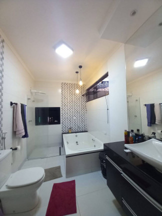 Imagem Casa com 4 Quartos à Venda, 250 m² em Jardim Independência - Taubaté Imagem Casa com 4 Quartos à Venda, 250 m² em Jardim Independência - Taubaté