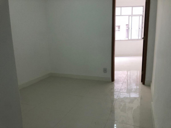 Imagem Apartamento com 1 Quarto à Venda, 45 m² em Copacabana - Rio De Janeiro