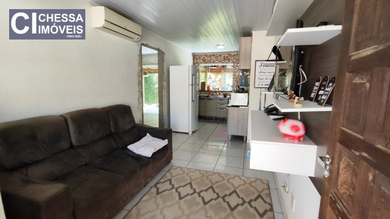 Imagem Casa com 2 Quartos à Venda, 200 m² em Espinheiros - Itajaí